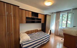 Apartament 3 camere,zona Medicina - Poză 7