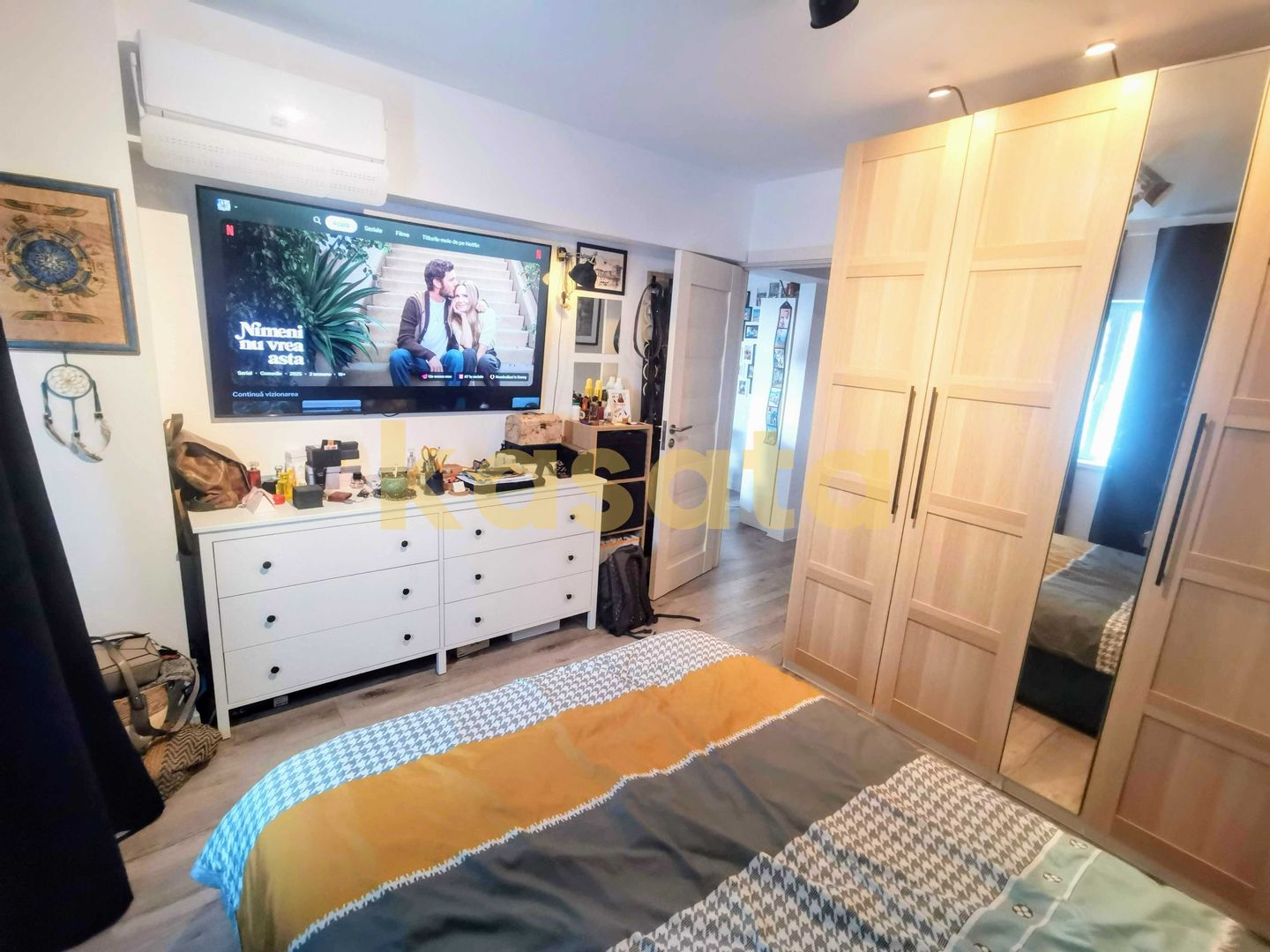 OPORTUNITATE | APARTAMENT 4 CAMERE | OBOR | CALEA MOSILOR | MOBILAT - Poză 1