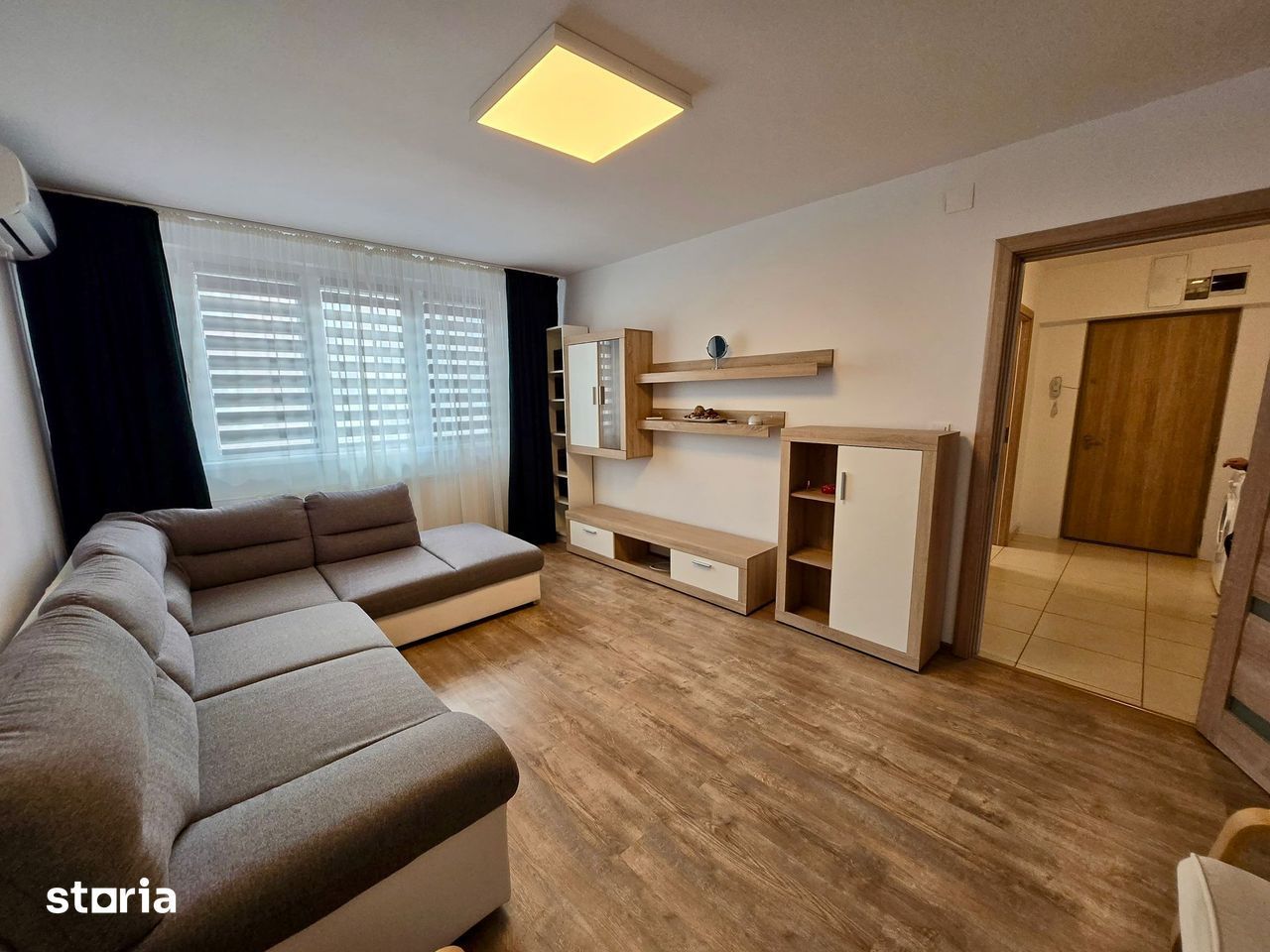 Închiriere Apartament cu 3 camere premium, prima inchiriere, 3 min metrou - Poză 1