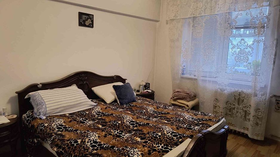 3 camere Bd. Timișoara | Bloc reabilitat | Etaj 1 - Poză 2