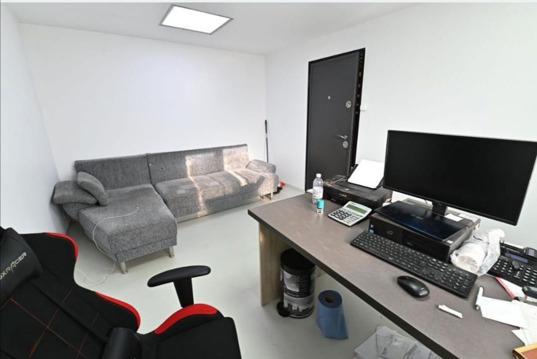 De vanzare proprietate Podari – 2 hale industriale + casa și spatiu recreativ - Poză 8