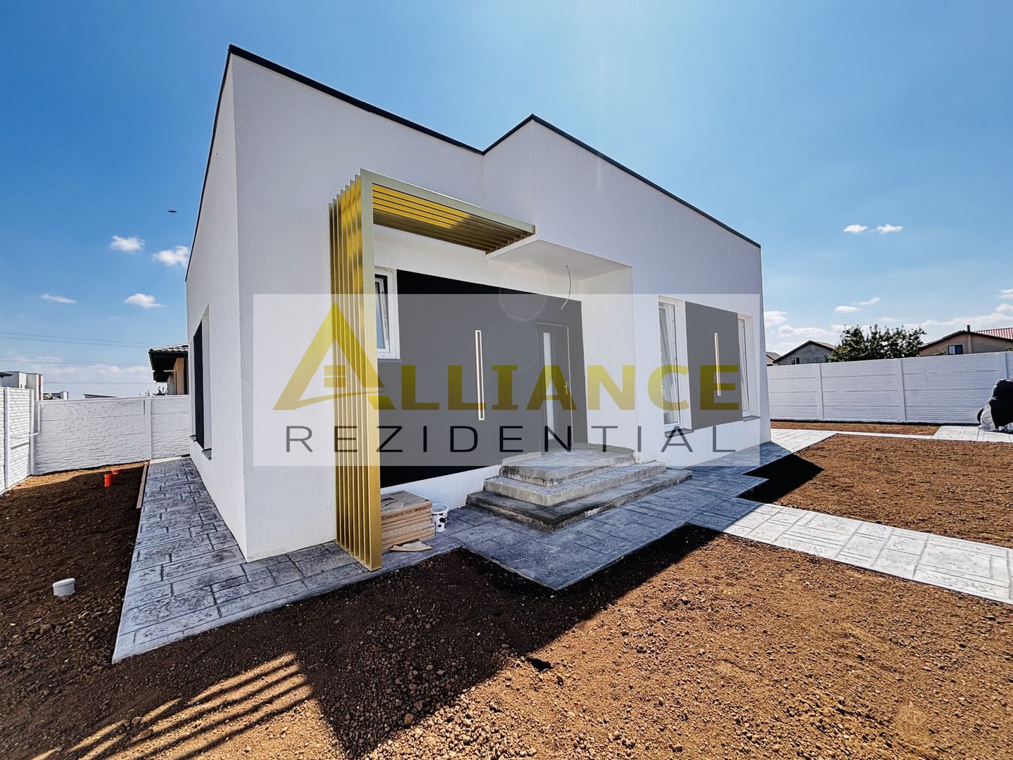 CASĂ MODERNĂ DE VÂNZARE – 4 CAMERE, TEREN 360 MP - Poză 1