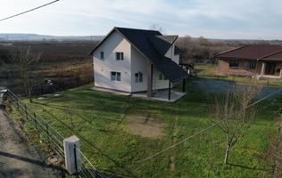 Casă P+E | Săcălășeni | 135 mp Utili | Teren 865 mp | Toate Utilitatil