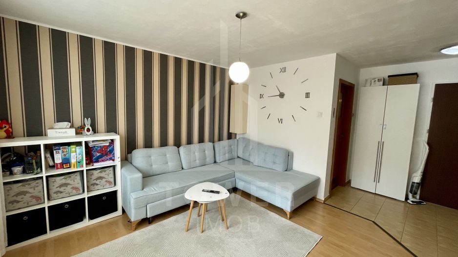 Apartament de 3 camere modern, spațios ready to move - Poză 1