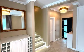 Casa moderna cu priveliste asupra orasului, terasa cu jacuzzi, Iris - Poză 11