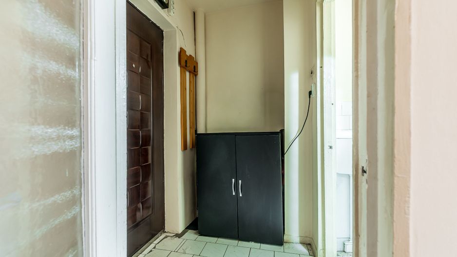 Vandut Garsoniera confort 1 la etajul 2 in confectii Comision 0 - Poză 3