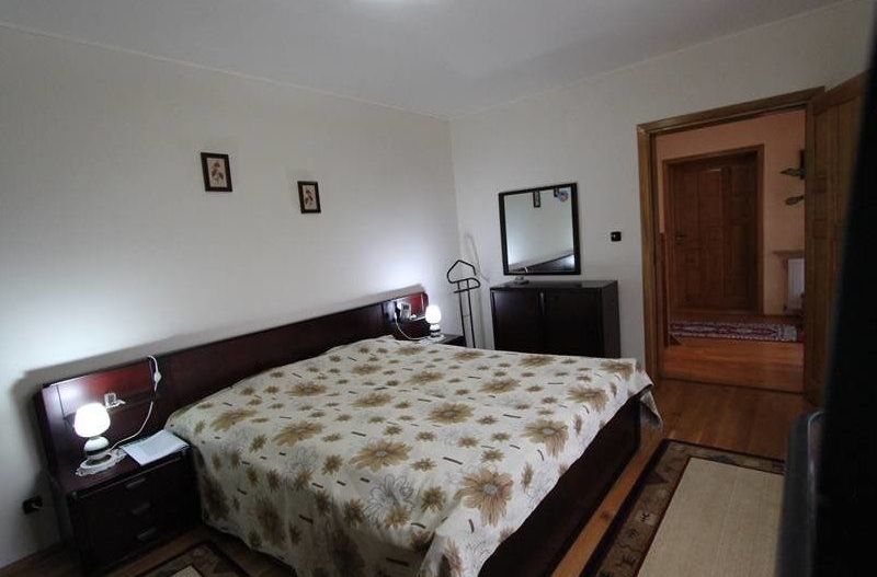 VILA ZONA MIRCEA CEL BATRAN - Poză 13