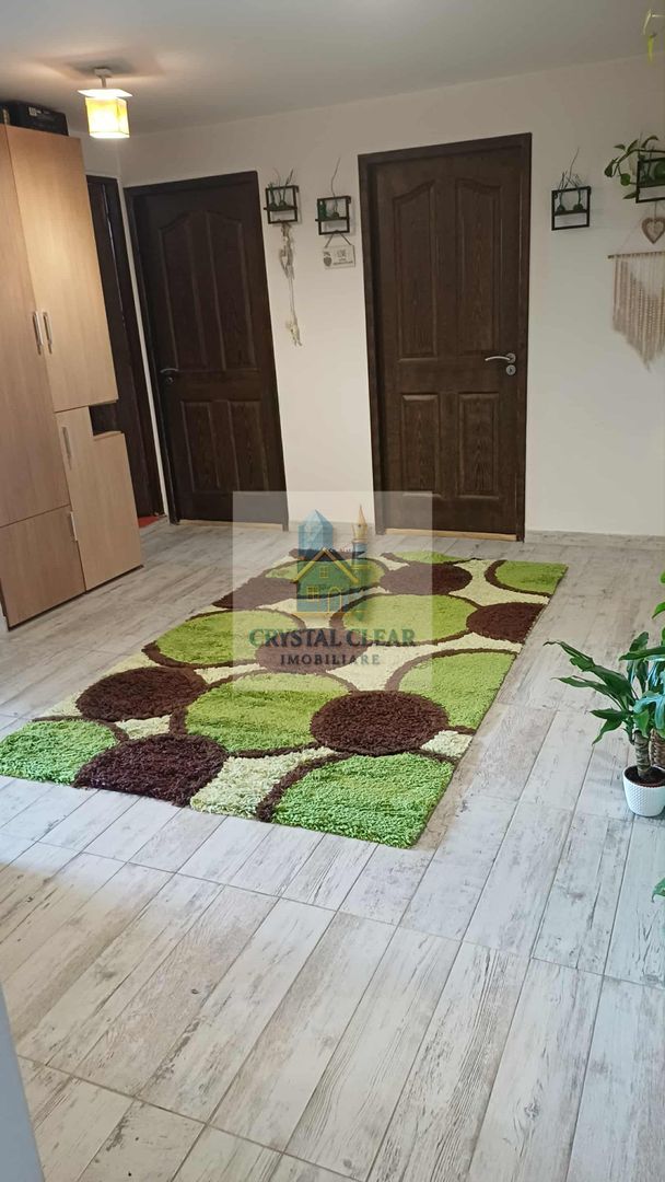 Apartament 3 camere - zona Sângeorgiu de Mureș - Poză 1