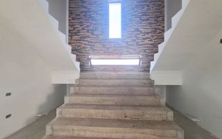 VALU LUI TRAIAN ( COD 02) -  Casa Superba 4 Camere aproape de conac - Poză 1