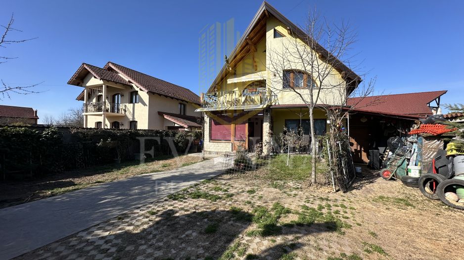 Casa de vanzare | strada Lamaitei - Poză 1