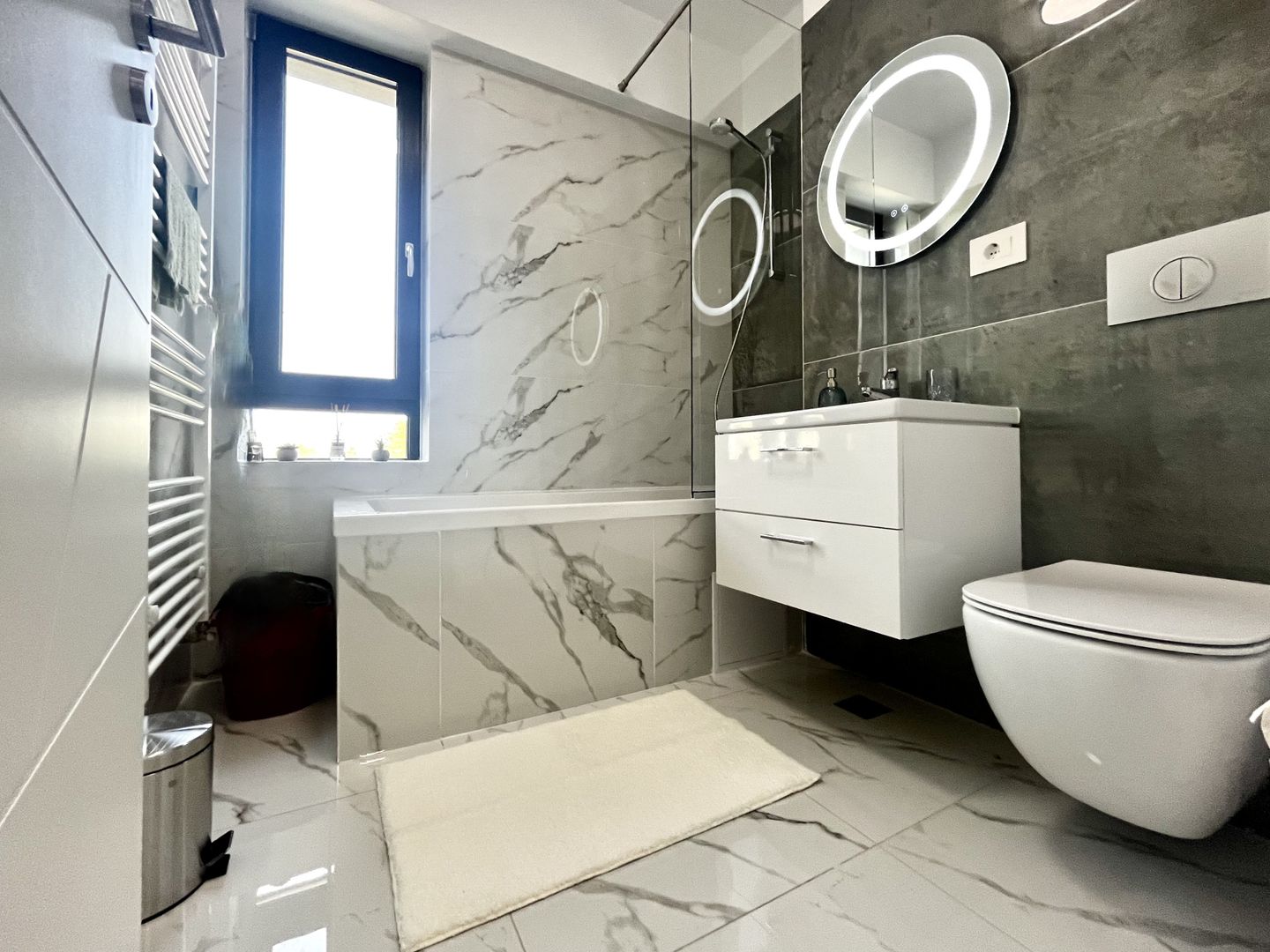 Apartament 3 camere, elegant, la prima închiriere, în zona Lipovei - Poză 22