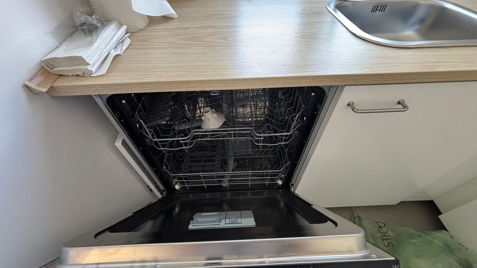 Apartament cu doua camere in bloc nou , prima utilizarea - Poză 11