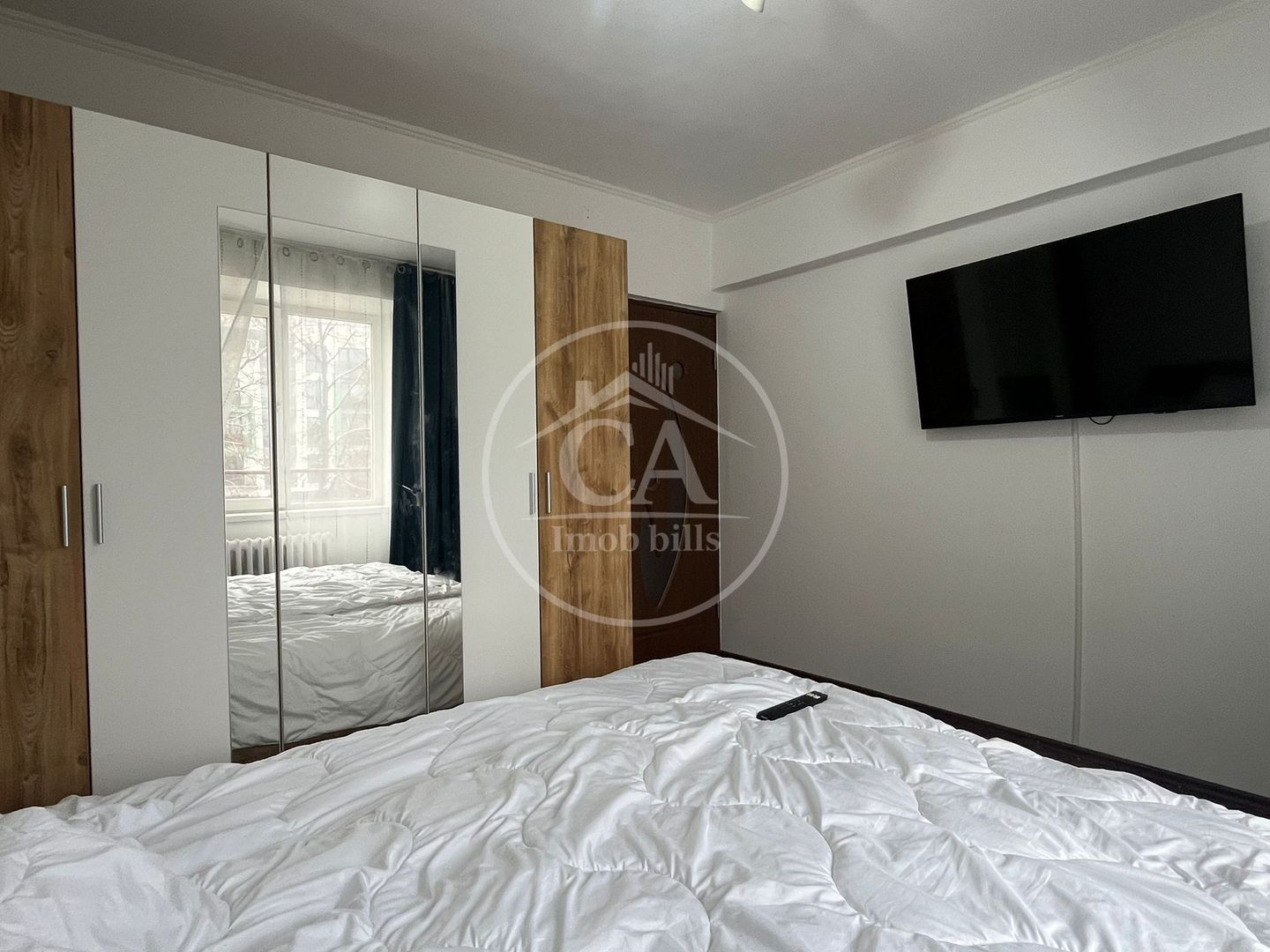 Apartament cu 3 camere de vânzare in zona Cantemir, Oradea - Poză 1