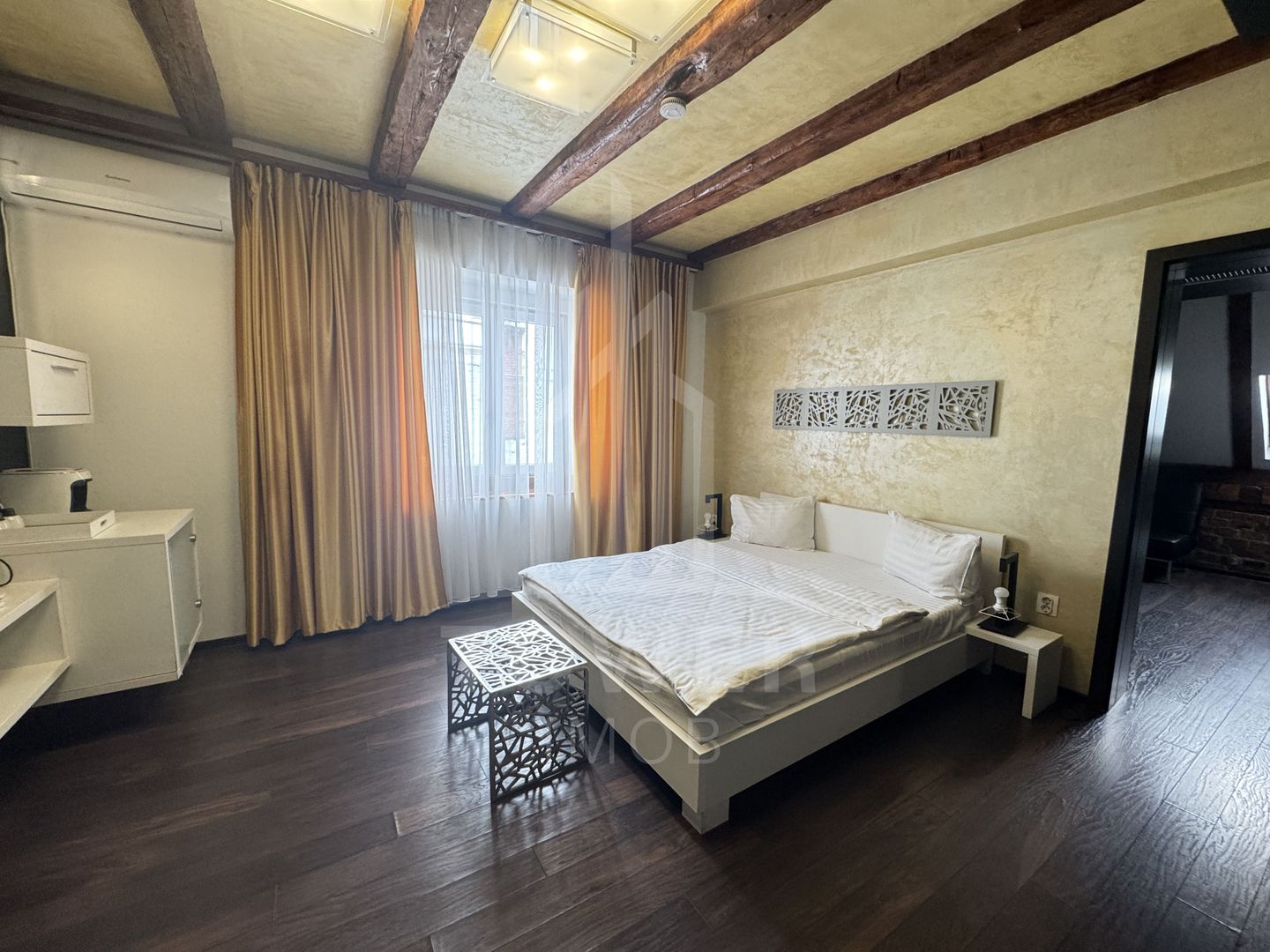 Apartament Ultracentral 110m2  – Piața Mare, Sibiu - Poză 1