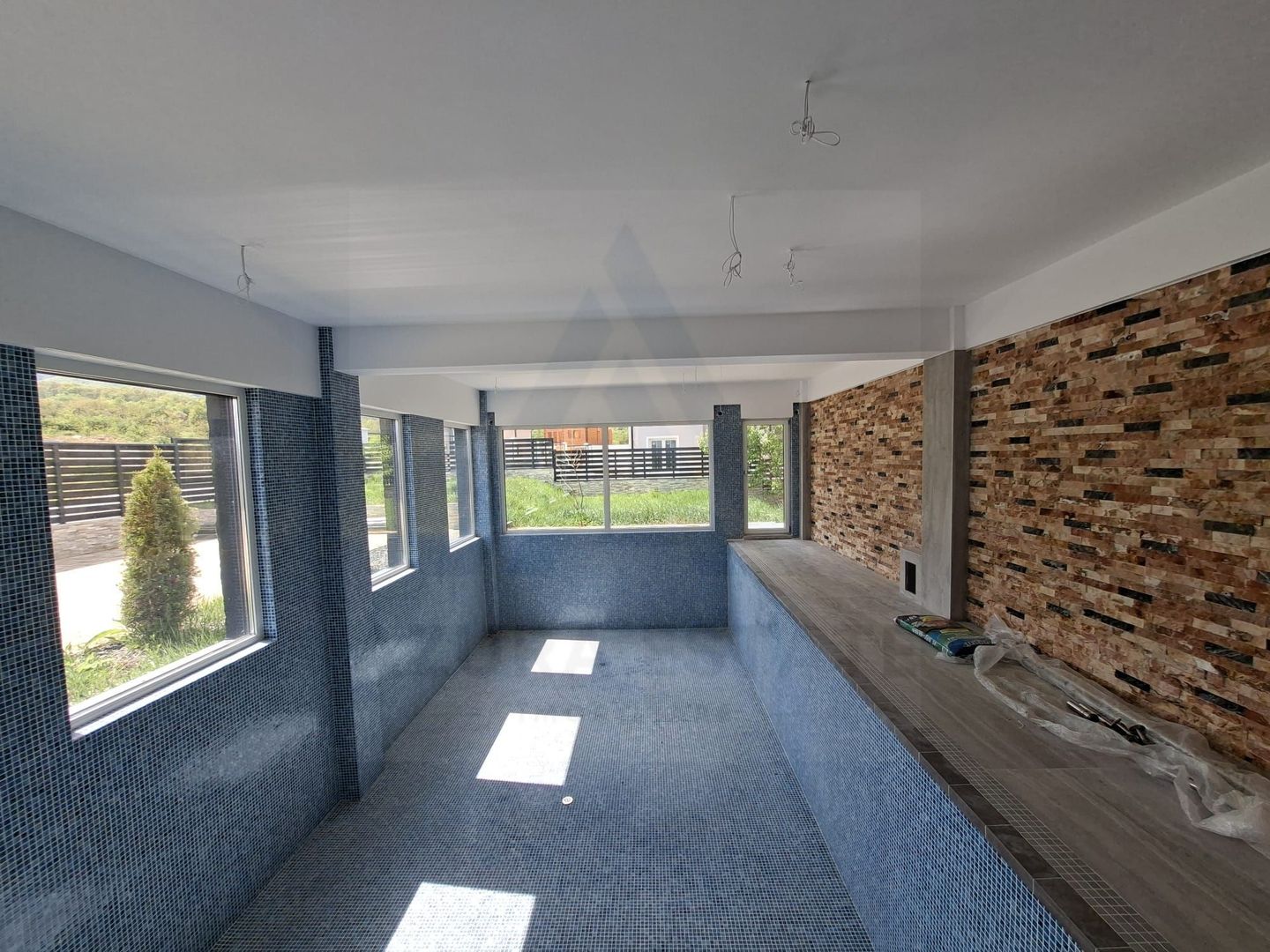 Casă moderna 229 mp utili garaj  piscina terasa balcon Cisnadioara - Poză 24