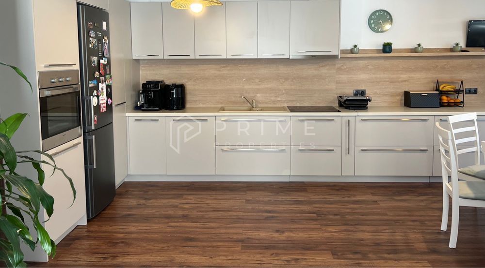 Casă spațioasă structurată pe 4 niveluri – Corunca, zona Rompetrol - Poză 6