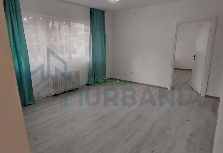 Apartament 2 camere, decomandat, etaj 1/10, Podu Roș, Iași - Poză 3
