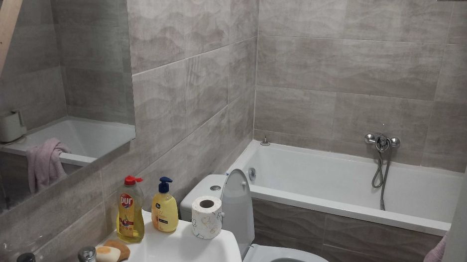 Ag EUROPA vinde casa cu camere si teren 7.2 ari în zona Closca. - Poză 5