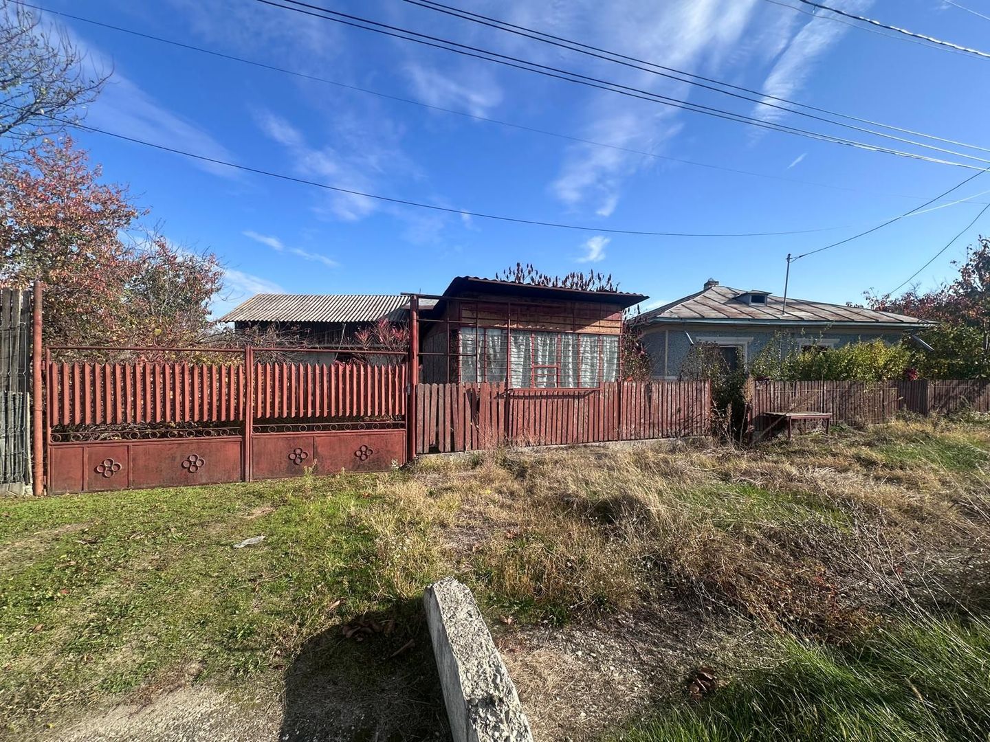 Vanzare casă cu teren mare în satul Cazaci – aproape de Târgoviște - Poză 12