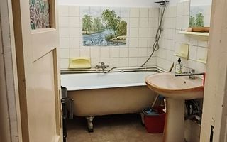Vânzare apartament 2 camere Central Târgu Jiu etaj 2 - Poză 9