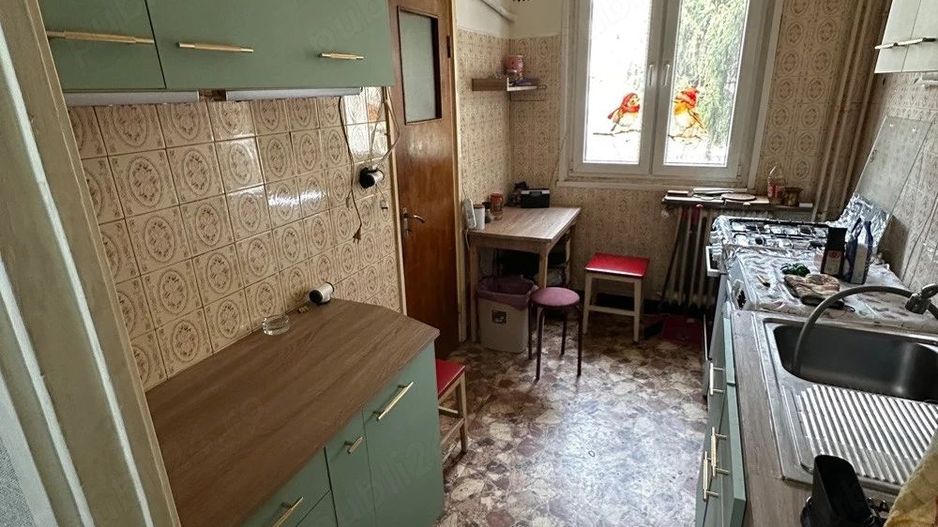 Apartament 3 camere, Bld. Brancoveanu. Decomandat. - Poză 7