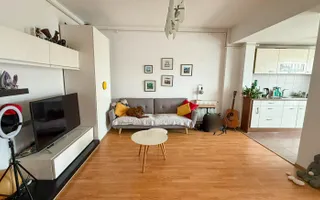 Apartament cu 2 camere de vanzare zona 1 Decembrie 1918 strada Fetesti - Poză 15