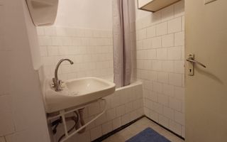 Ap 3 camere decomandat – Rond Podu Roș, la 5 minute de Palas Mall - Poză 21