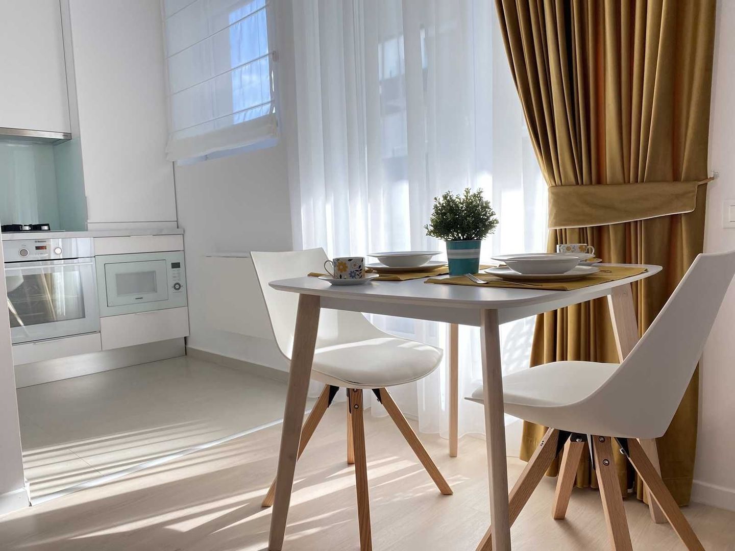 Laguna Residence | Barbu Vacarescu |  Parcare+Boxa | Vedere spre lac - Poză 1