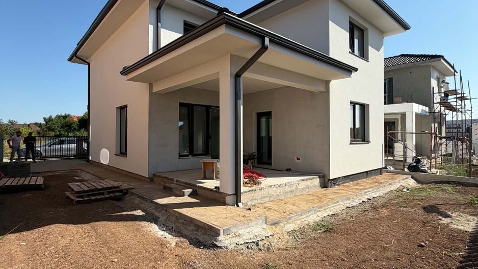 Casă modernă și eficientă energetic | 3 dormitoare | Panouri solare - Poză 1
