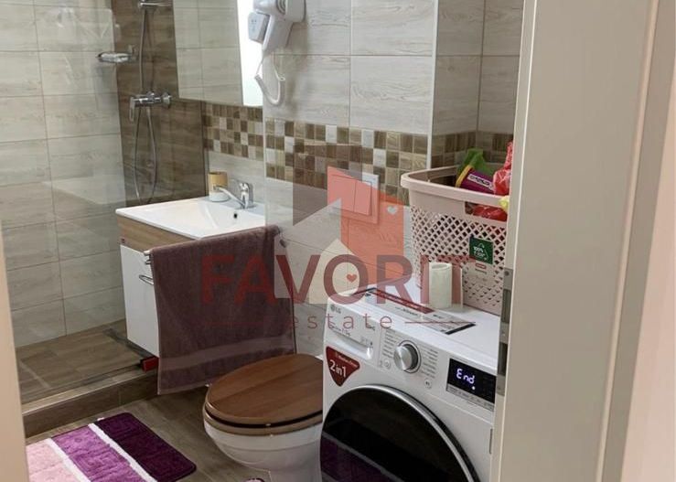 Terasa generoasa. Modern amenajat. - Poză 11