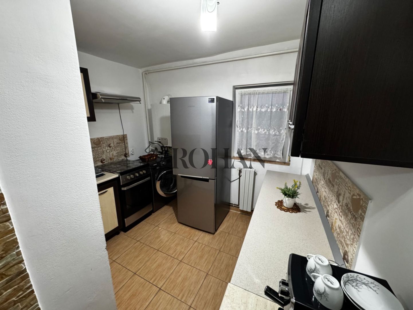 Garsonieră de vânzare – M7, Alba Iulia | 28 mp utili | Etaj 9/10 | - Poză 2