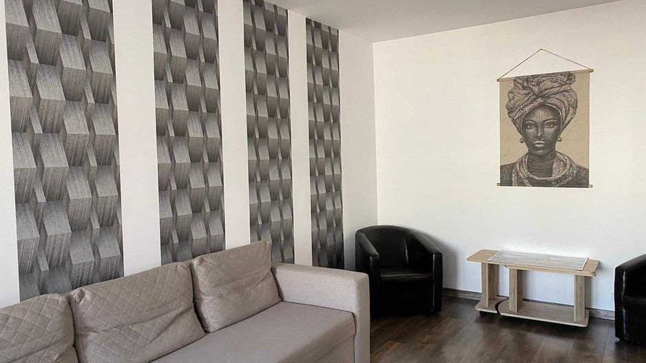 Inchiriez Apartament 2 camere, totul NOU, zona DRISTOR - Poză 2