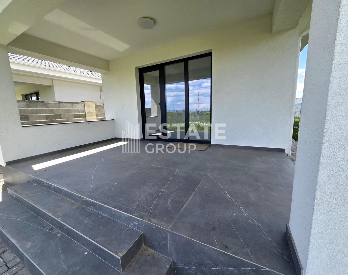 Duplex pe parter cu 3 camere in Covaci - Poză 12