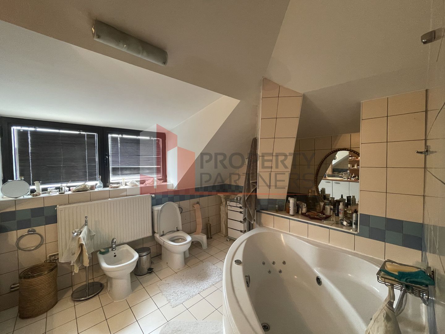 Apartament in vila Str. Toamnei - Poză 12