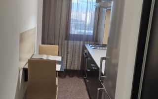 Vând garsonieră Uverturii /Lujerului 42mp mobilata și utilată ,particu - Poză 1