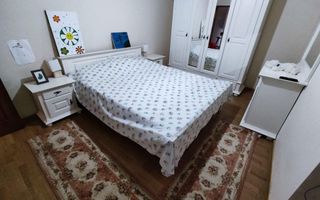 Casa de Vanzare Onesti - Calea Scutarului - Poză 2