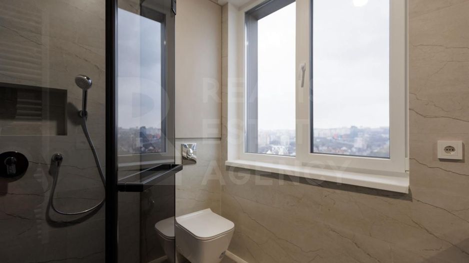 Chirie, apartament, 4 camere, strada Lev Tolstoi, Centru - Poză 12