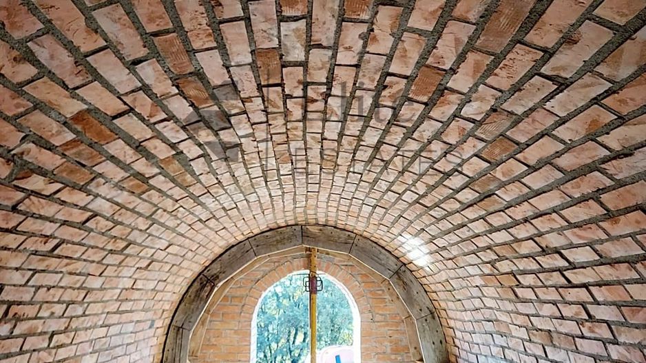 Teren intravilan de vanzare cu o crama zona Dealuri Oradea - Poză 3