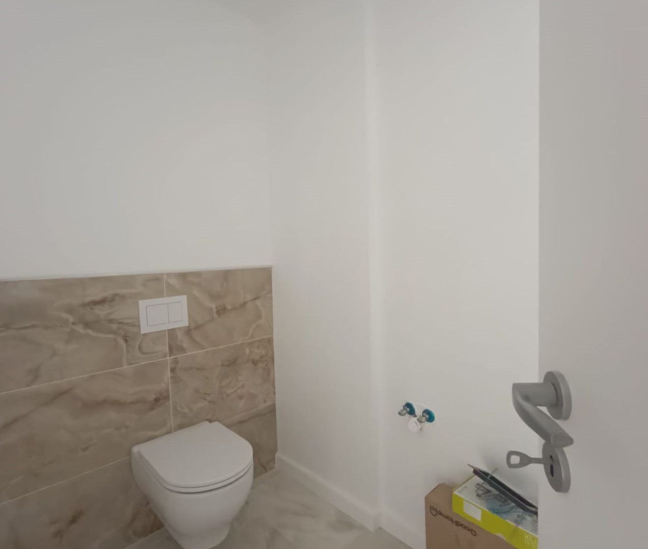 Vanzare casa moderna individuala zona rezidentiala Tunari - Poză 6