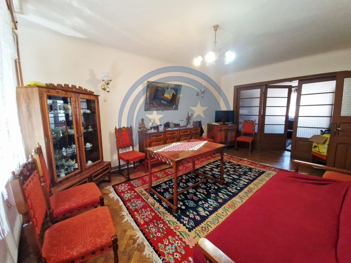 CASA /VILA str. Ana Ipatescu - Poză 1