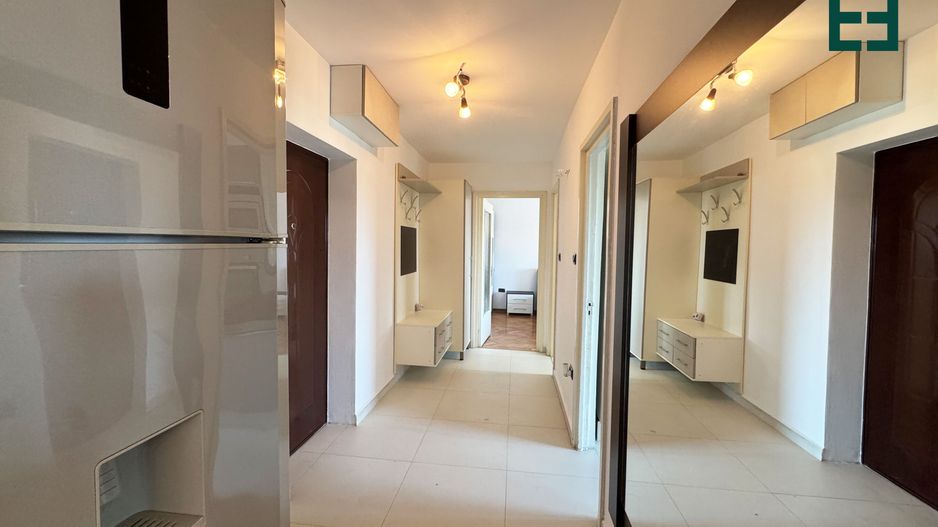 Apartament cu 2 camere zonă centrală - ARAD - Poză 4
