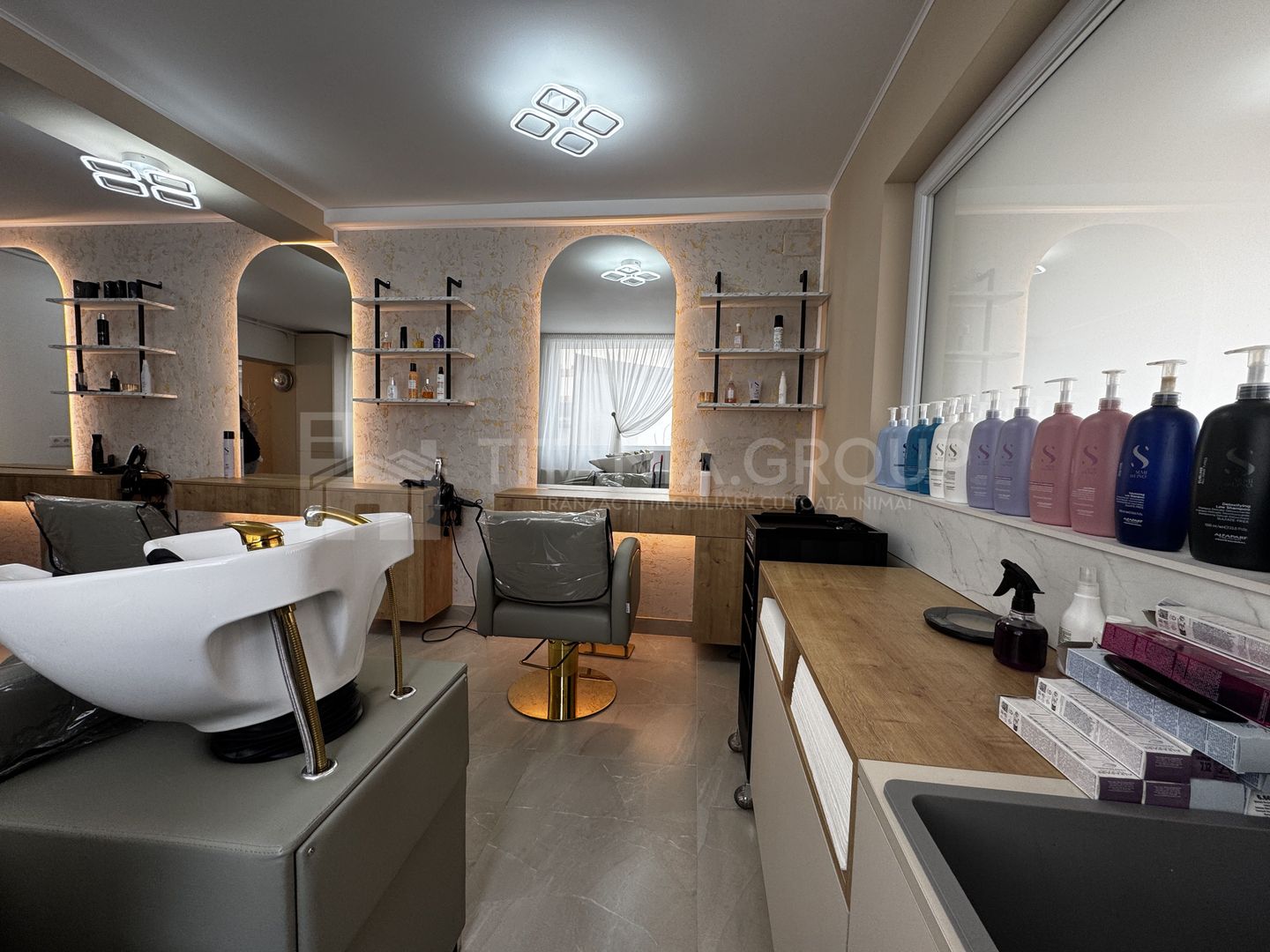 Afacere la Cheie -Salon de Coafură - Clientelă Formată - Zero Investitie - Poză 7