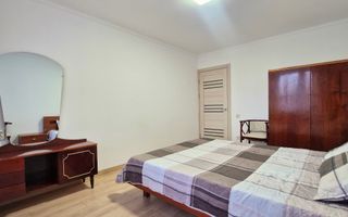 Chirie, apartament, 3 cameră, strada Calea Ieşilor, Sculeni - Poză 2