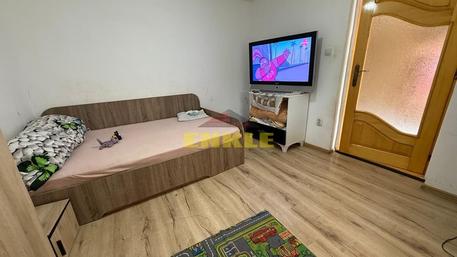 De vanzare casa in Hudum, teren generos. - Poză 7