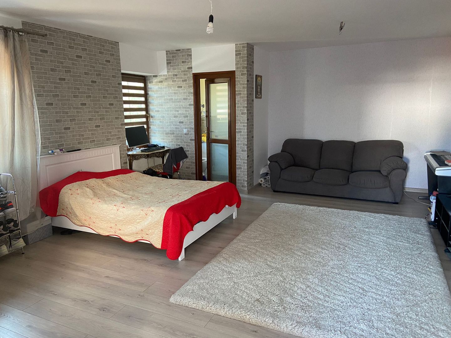 Casa 5 camere cu teren GENEROS si CARPORT - Cartierul Arhitectilor - Poză 13