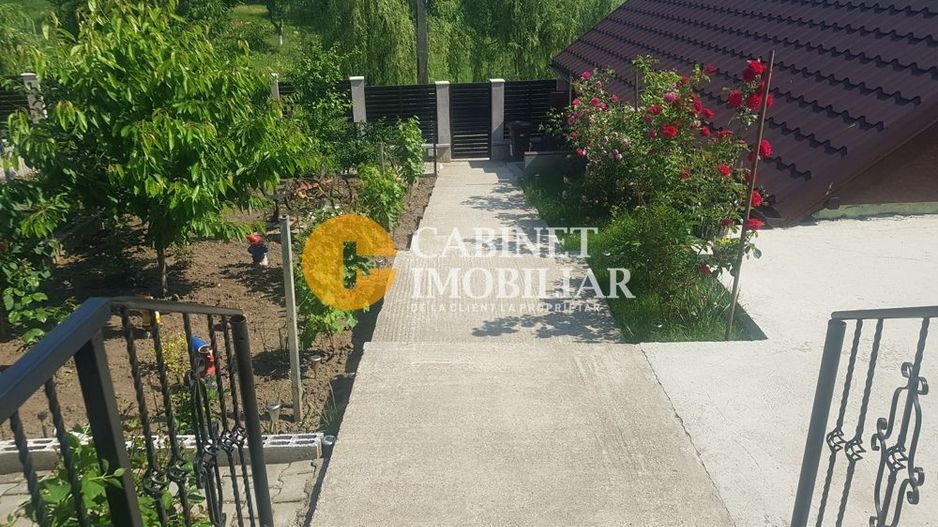 Casa 200MP UTILI 900 TEREN REDIU + Garaj + Beci  + PANOURI SOLARE - Poză 2