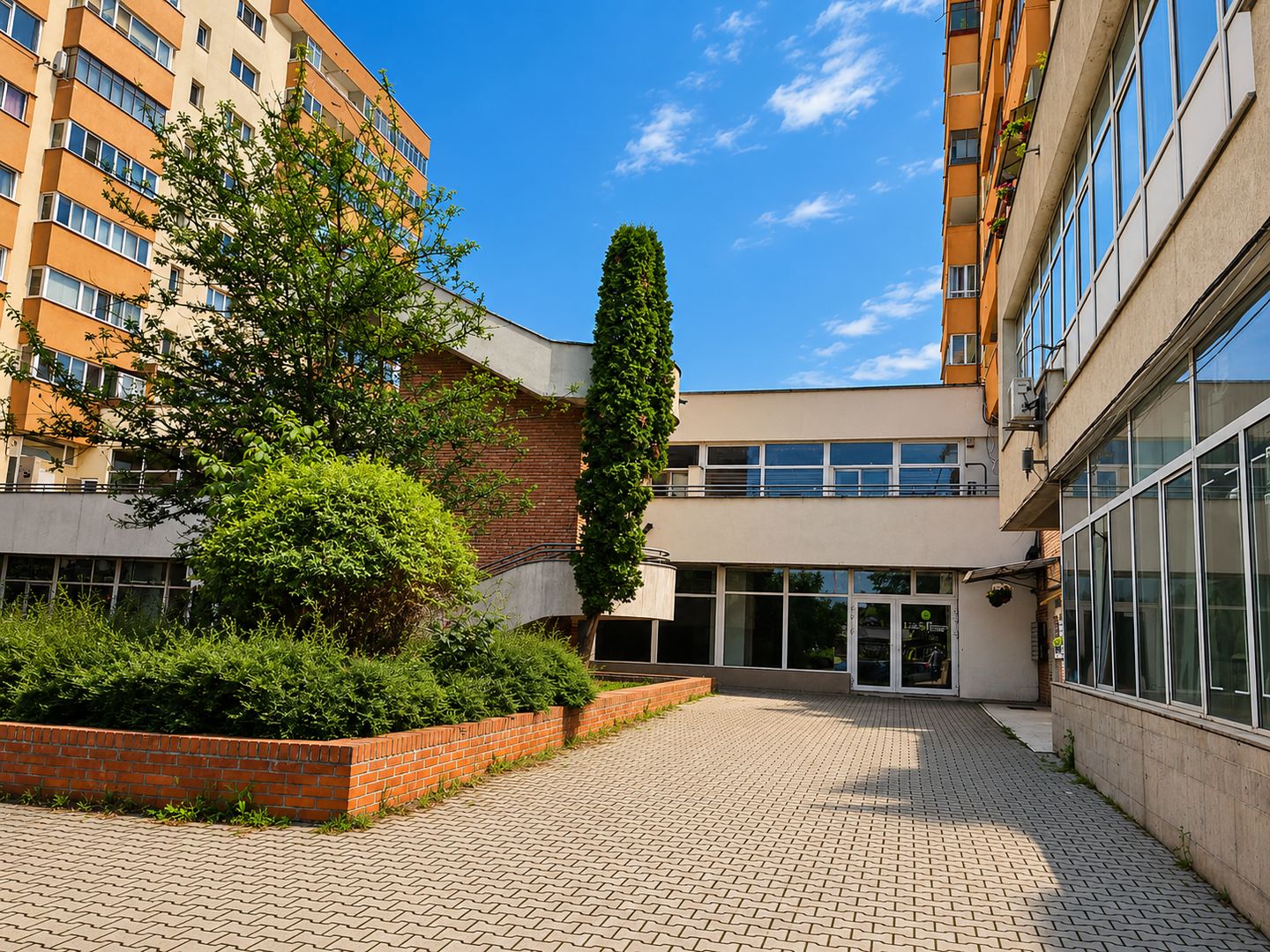Spațiu comercial de închiriat (904 mp) - Zorilor - Poză 14
