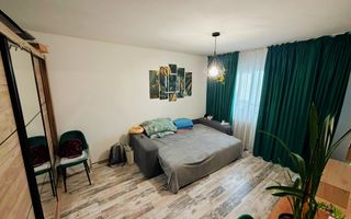 Garsoniera decomandata - etaj 3 - 33mp - mobilata - utilata - Sarari - Poză 2