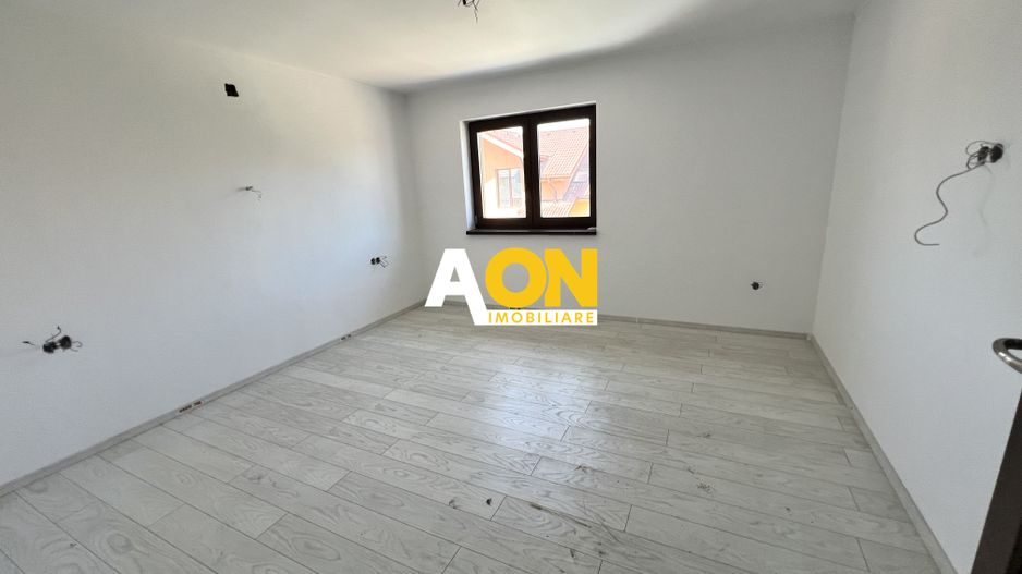 Casa individuala cu 4 camere, 2 bai, terasa, 800mp teren, Sp+P+1E - Poză 10