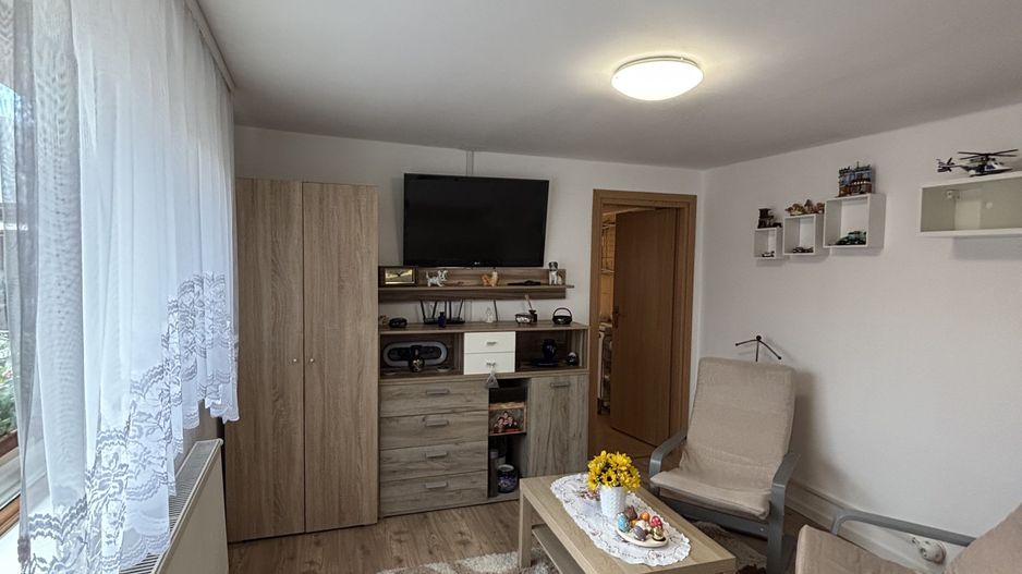 Casa de vânzare în zona Girocului - Poză 9